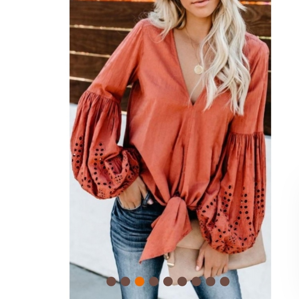 💕(LAST ONE) Great looking balloon sleeve top